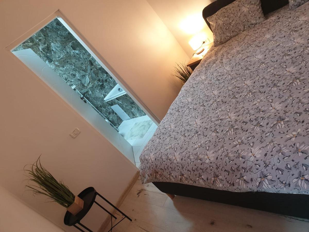 Lucky Residence Astra 1 Braşov Esterno foto
